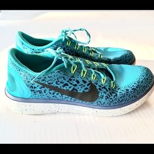 COPY - Nike Free RN Distance Shoes